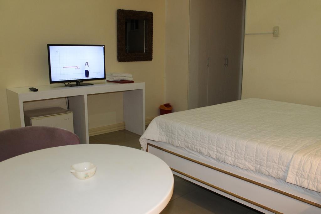 Prince Hotel Angeles Zimmer foto