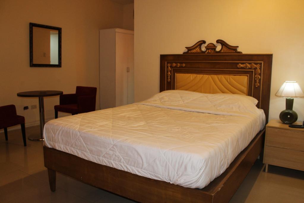Prince Hotel Angeles Zimmer foto